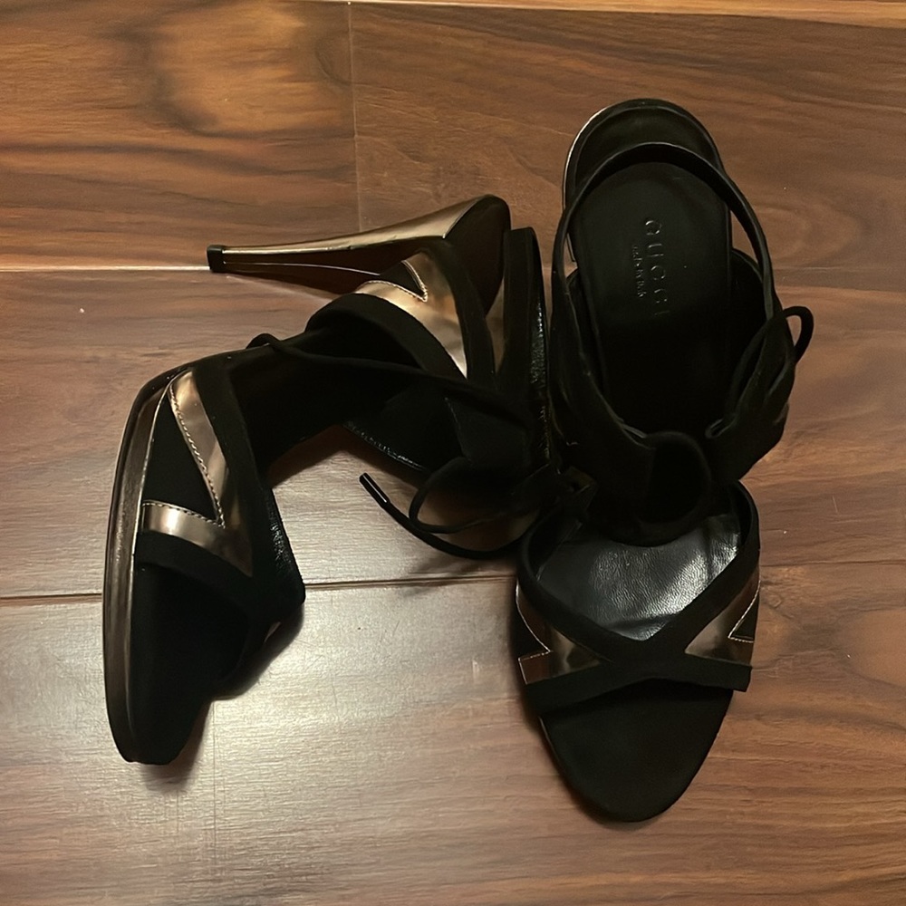 Gucci Black and Gold Heel Sandal size 6.5 - Picture 3 of 11